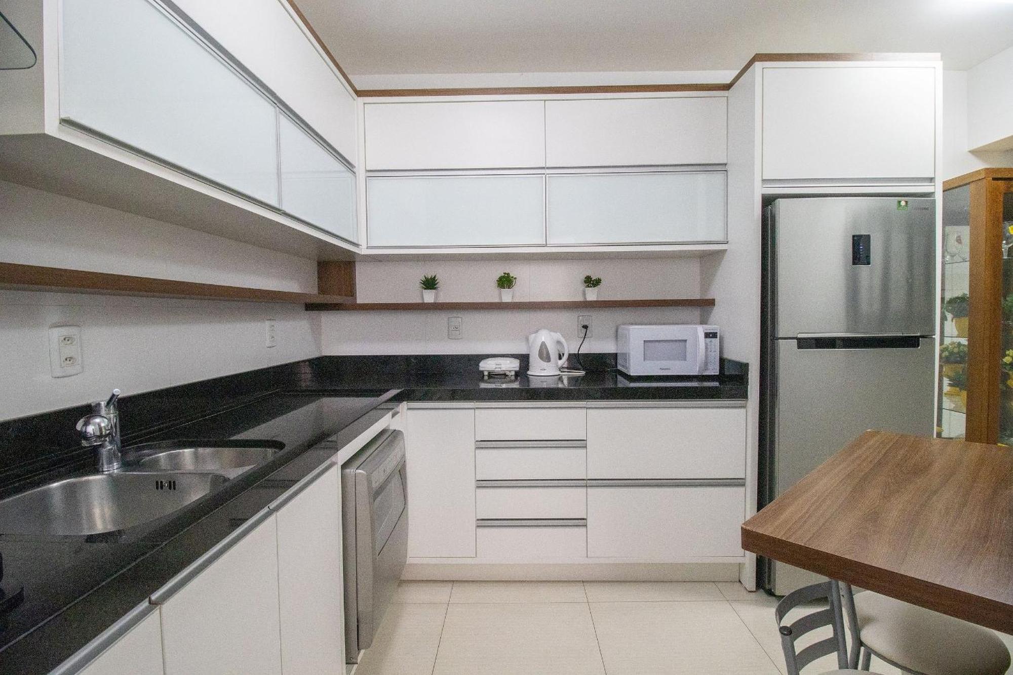 BK81 - 3 Dorm, Linda Mobília, Climatizado, 2 Garagens, Wi-Fi Balneario Camboriu Exterior foto