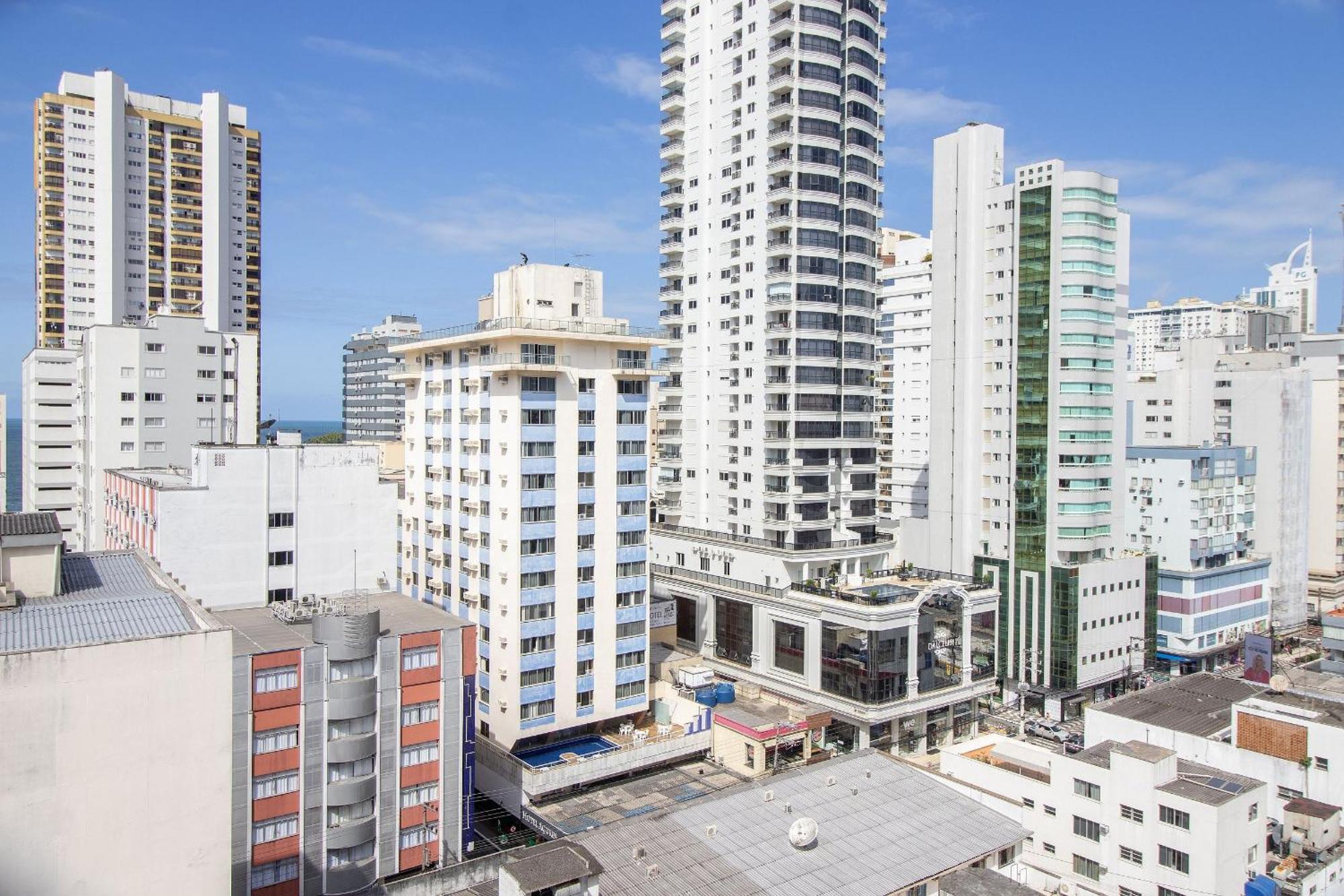BK81 - 3 Dorm, Linda Mobília, Climatizado, 2 Garagens, Wi-Fi Balneario Camboriu Exterior foto